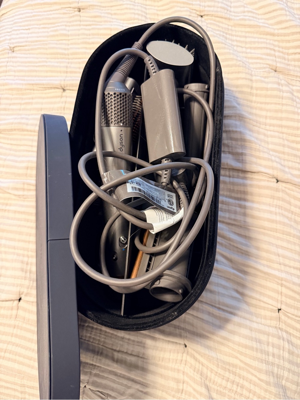 Dyson gray multi-attachment styling kit